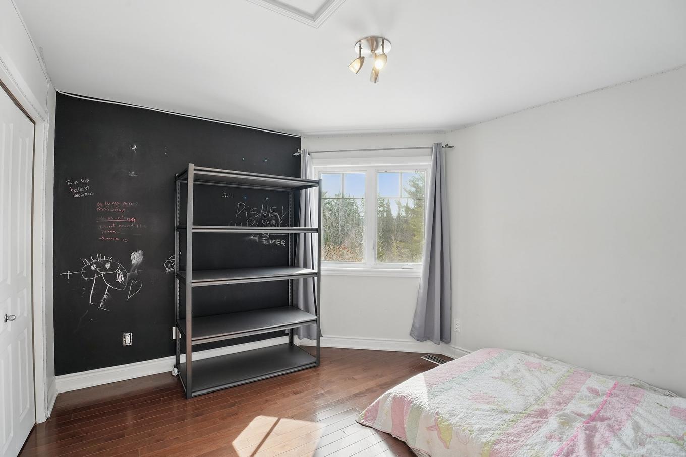 Chambre à coucher - 1175 Boul. Labrosse, Gatineau (Gatineau), QC - Indoor Photo Showing Bedroom