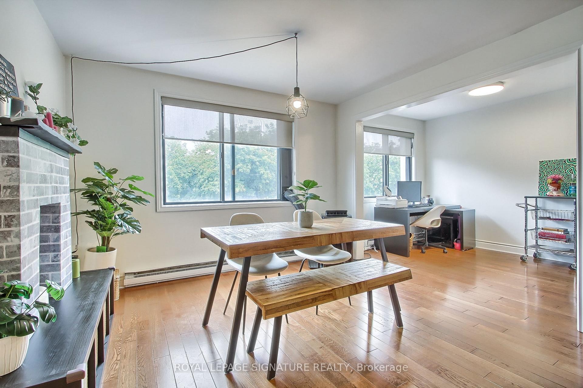 12-136 Scanlon Avenue, Bradford West Gwillimbury, ON - Indoor Photo Showing Dining Room
