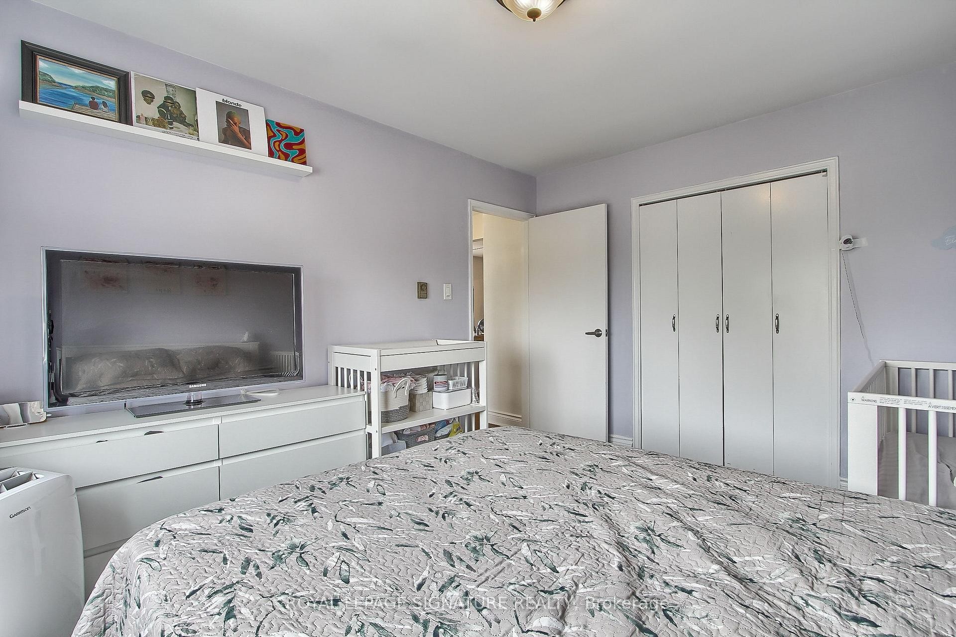 12-136 Scanlon Avenue, Bradford West Gwillimbury, ON - Indoor Photo Showing Bedroom