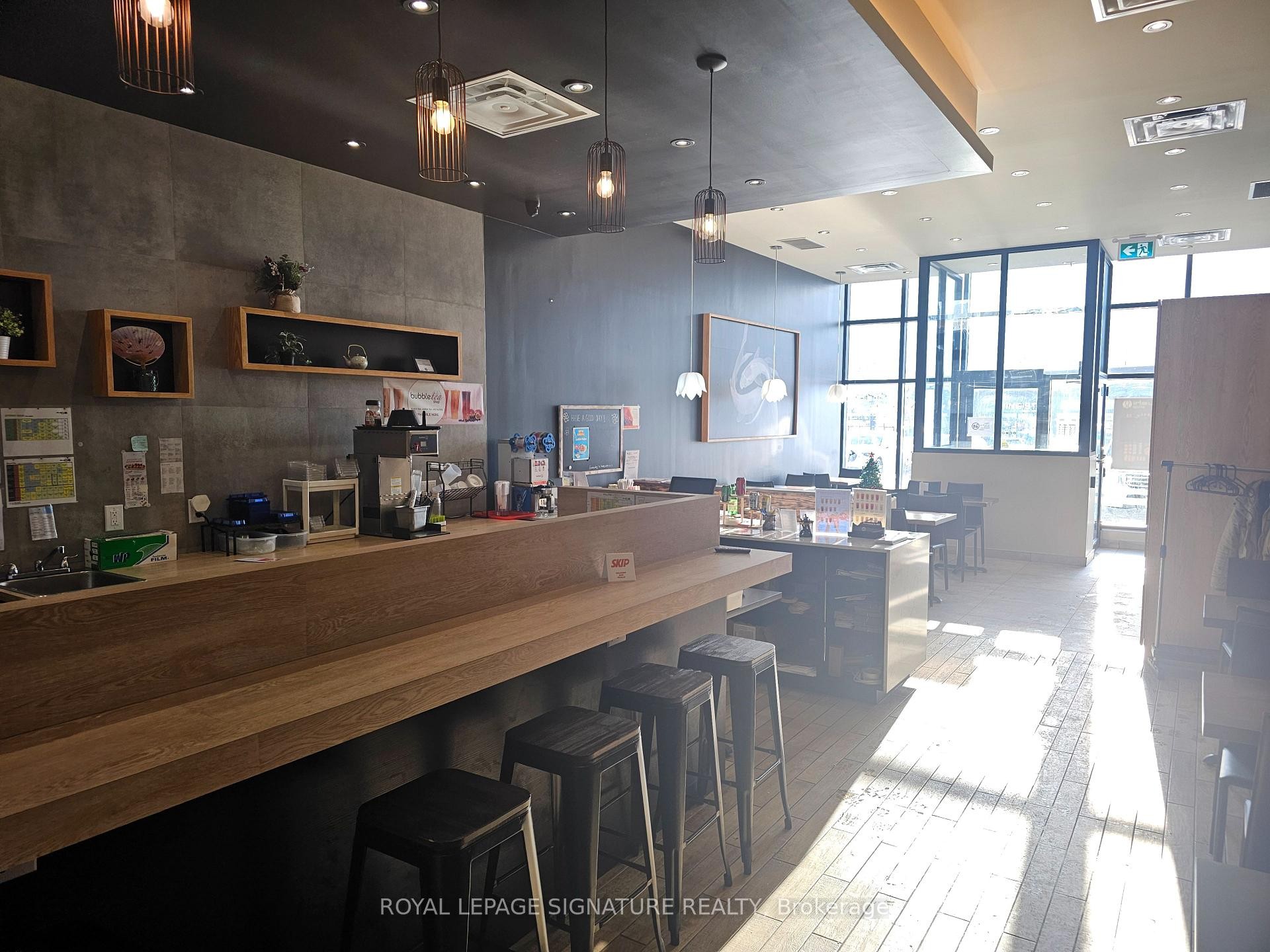 2-5560 Baldwin Street S, Whitby, ON