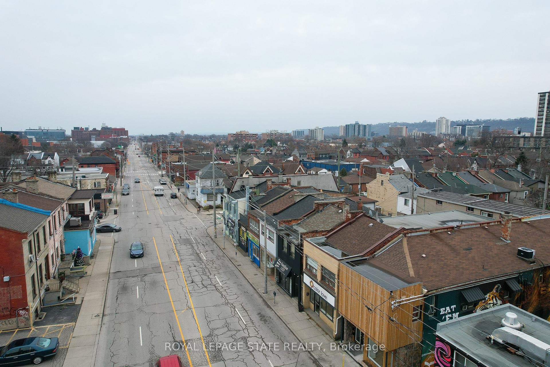 18 Barton Street E, Hamilton, ON