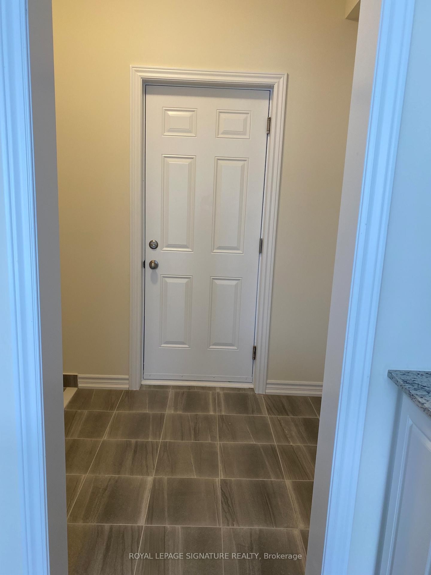 147 Gear Avenue, Erin, ON - Indoor Photo Showing Other Room