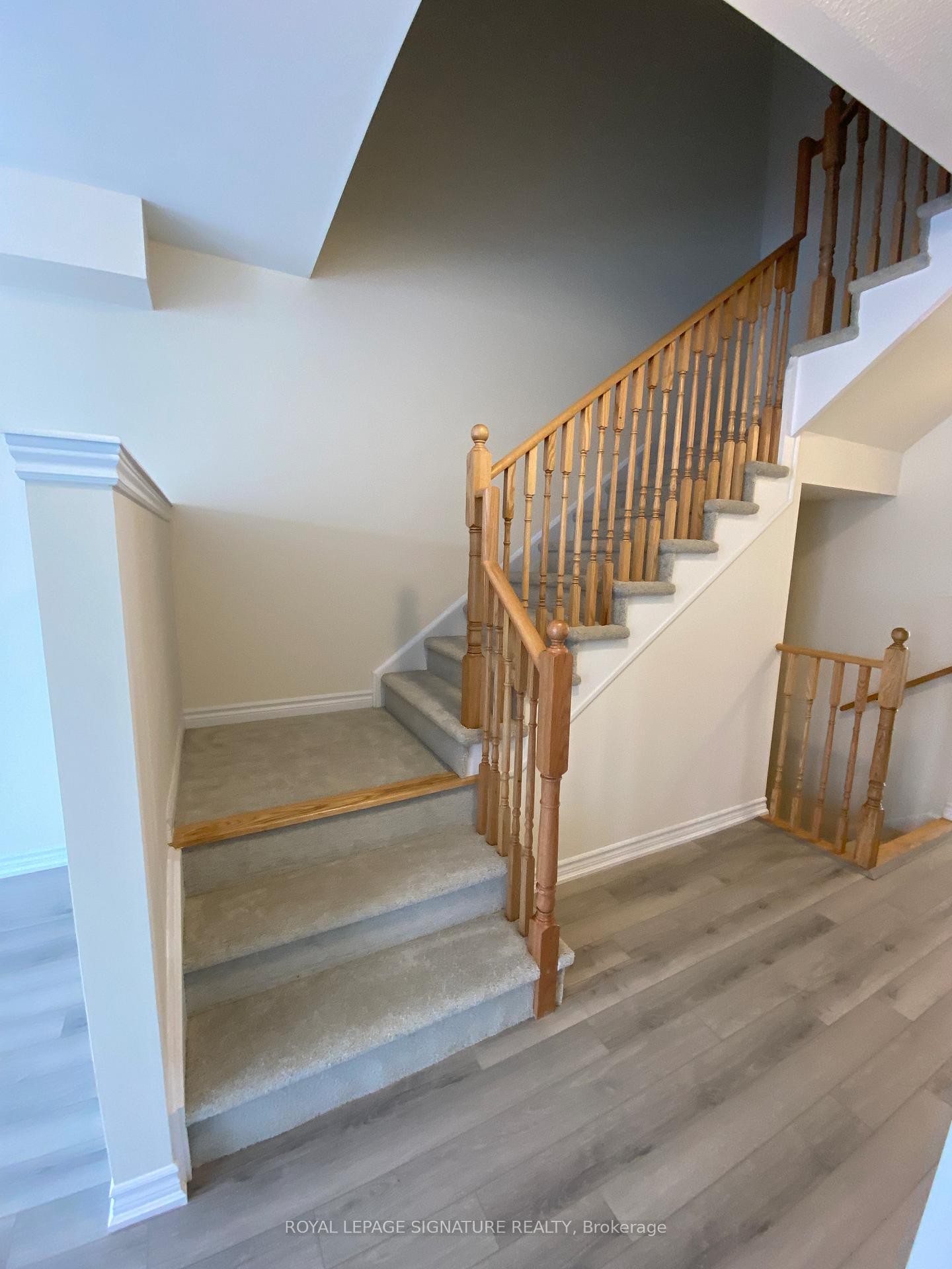 147 Gear Avenue, Erin, ON - Indoor Photo Showing Other Room