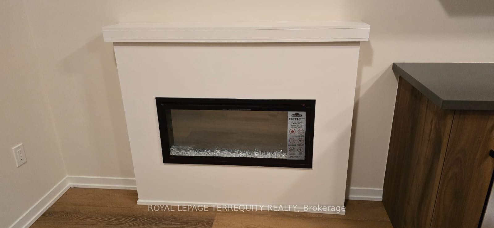 38 Kingbird Common, Cambridge, ON - Indoor Photo Showing Other Room