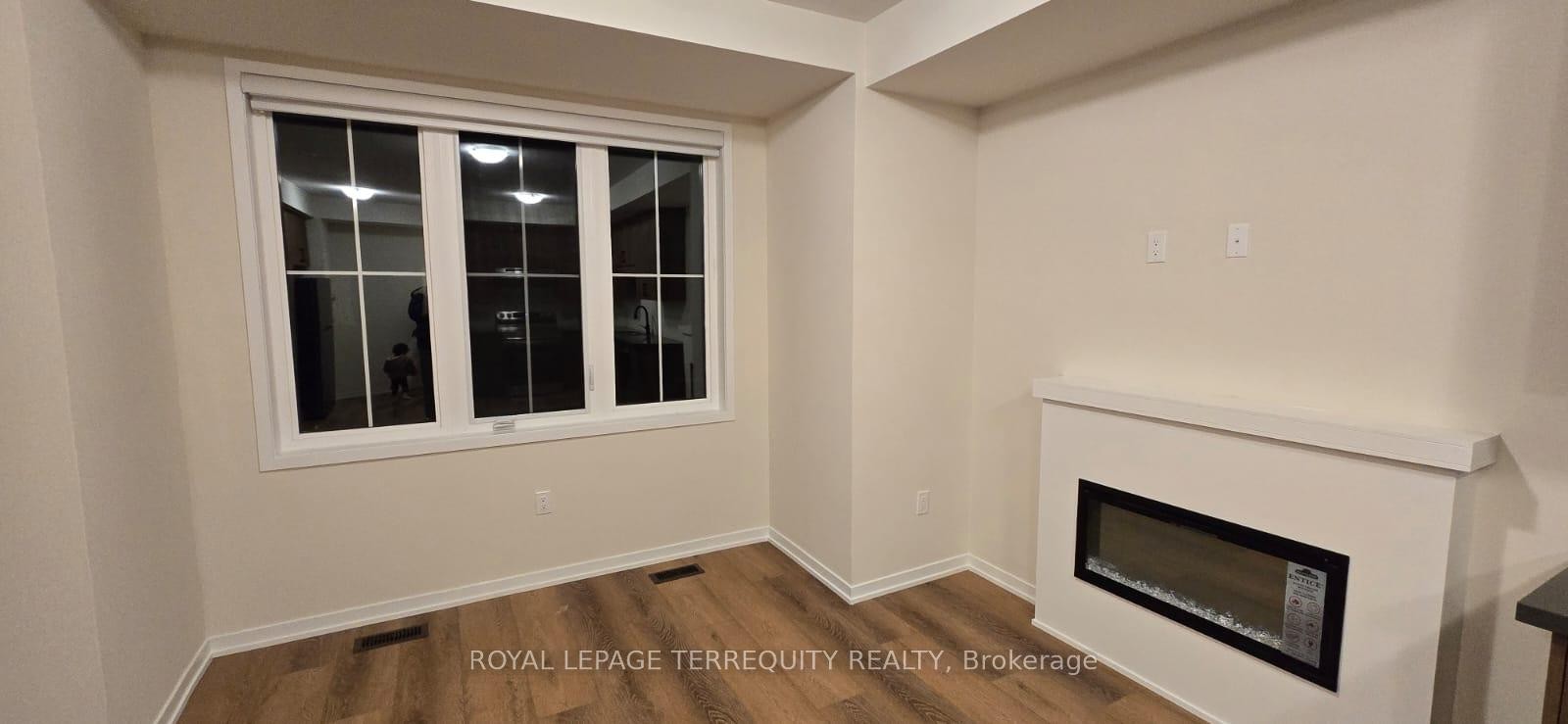 38 Kingbird Common, Cambridge, ON - Indoor With Fireplace