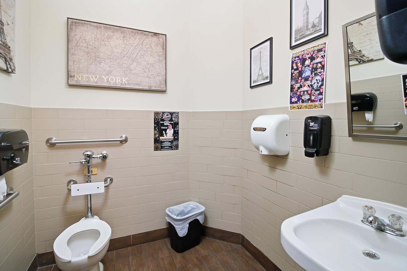 Salle d'eau - 815 Rue Jacques-Cartier, Gatineau (Gatineau), QC - Indoor Photo Showing Bathroom