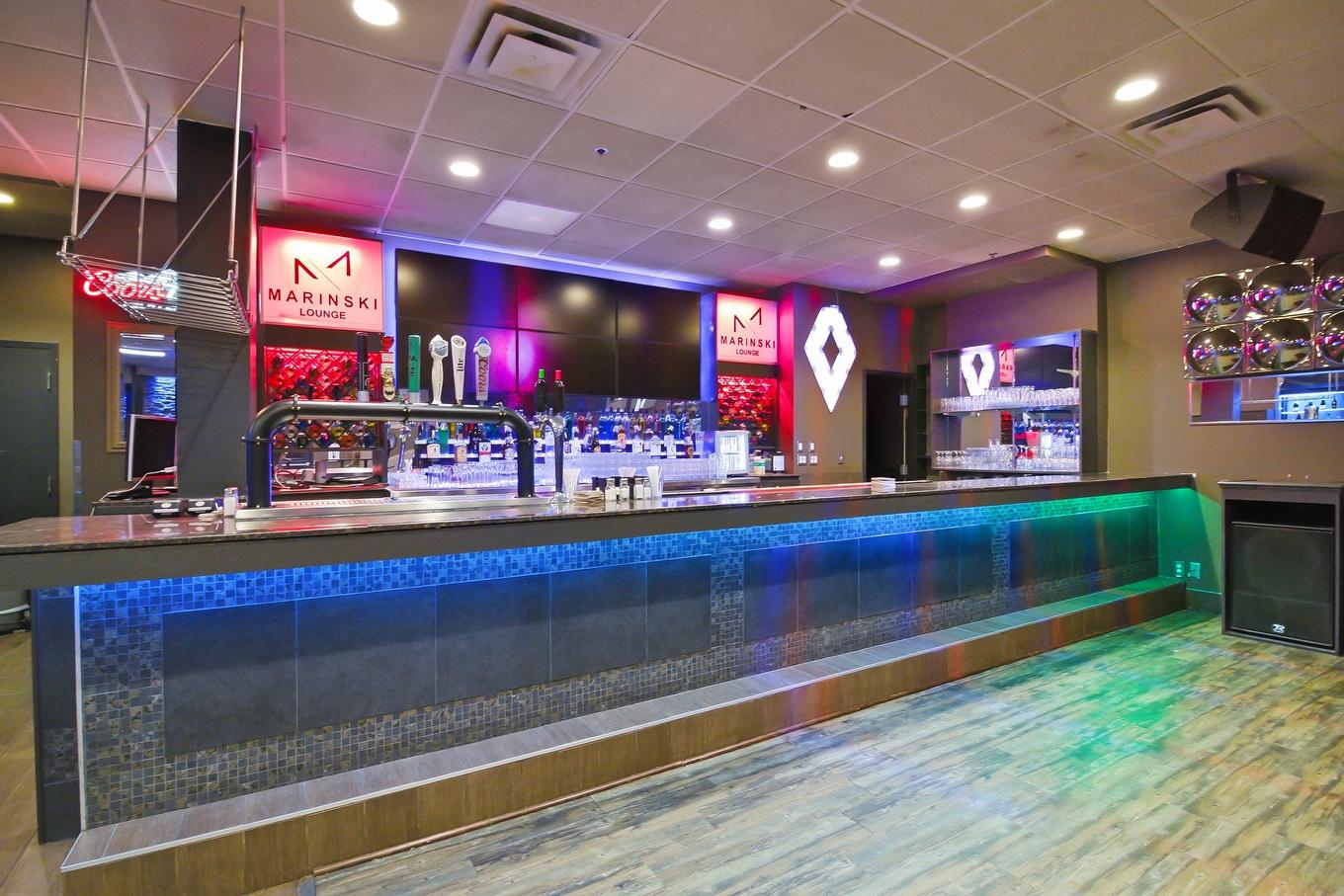 Bar - 815 Rue Jacques-Cartier, Gatineau (Gatineau), QC - Indoor Photo Showing Other Room