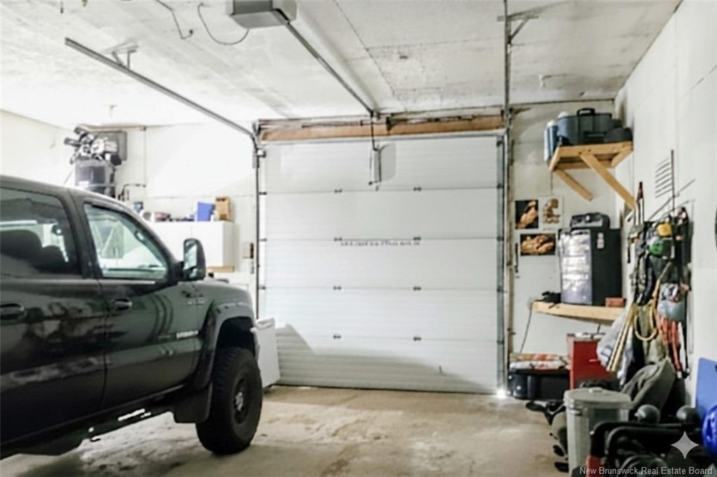 25 W Wilson Rd, Parkindale, NB