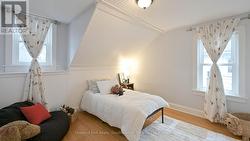 19 Stull Avenue, Guelph (Exhibition Park) -