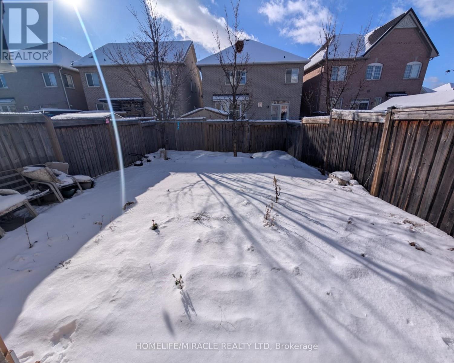 18 Alicewood Grove, Brampton, ON - Outdoor