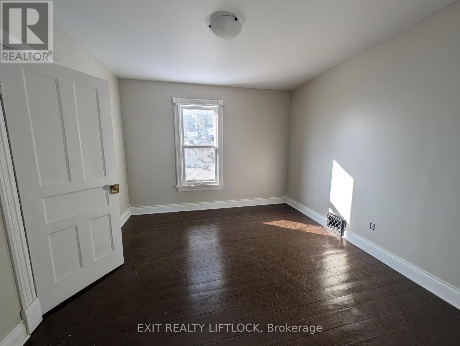 202 Queen Street, Trent Hills (Campbellford), ON - Indoor Photo Showing Other Room