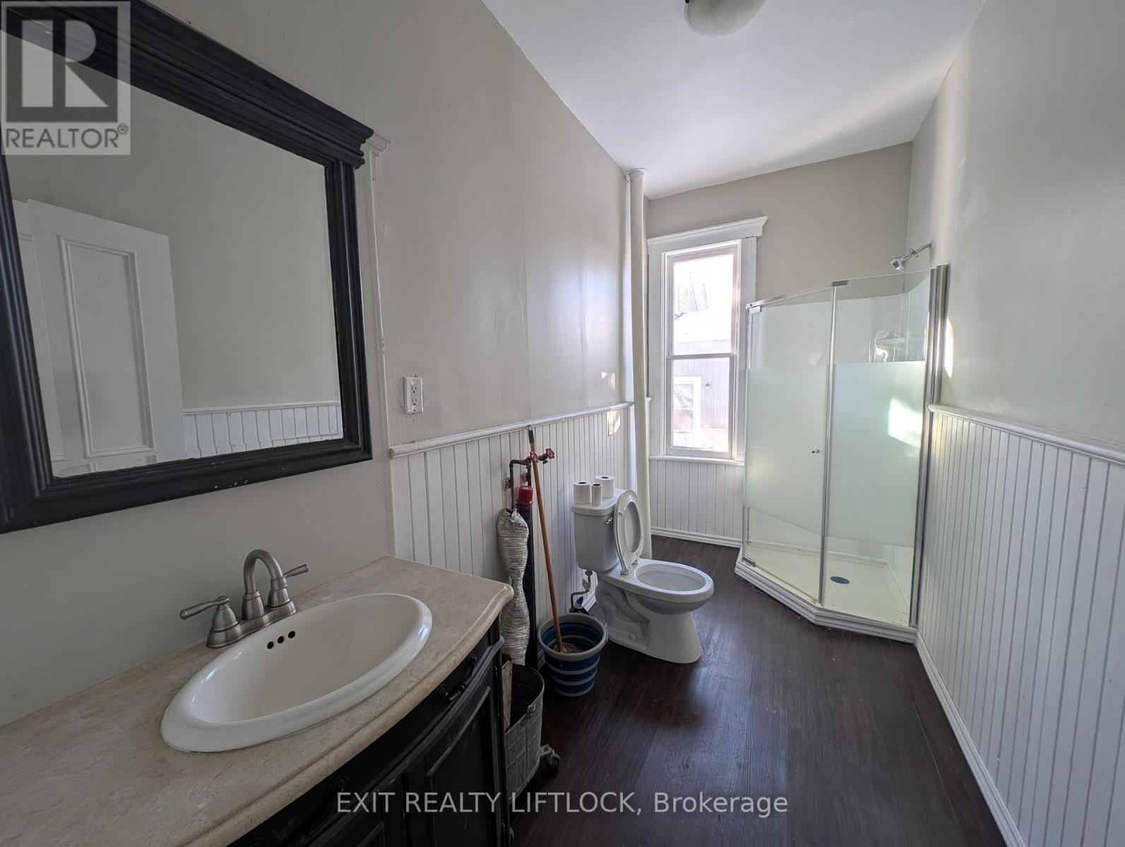 202 Queen Street, Trent Hills (Campbellford), ON - Indoor Photo Showing Bathroom