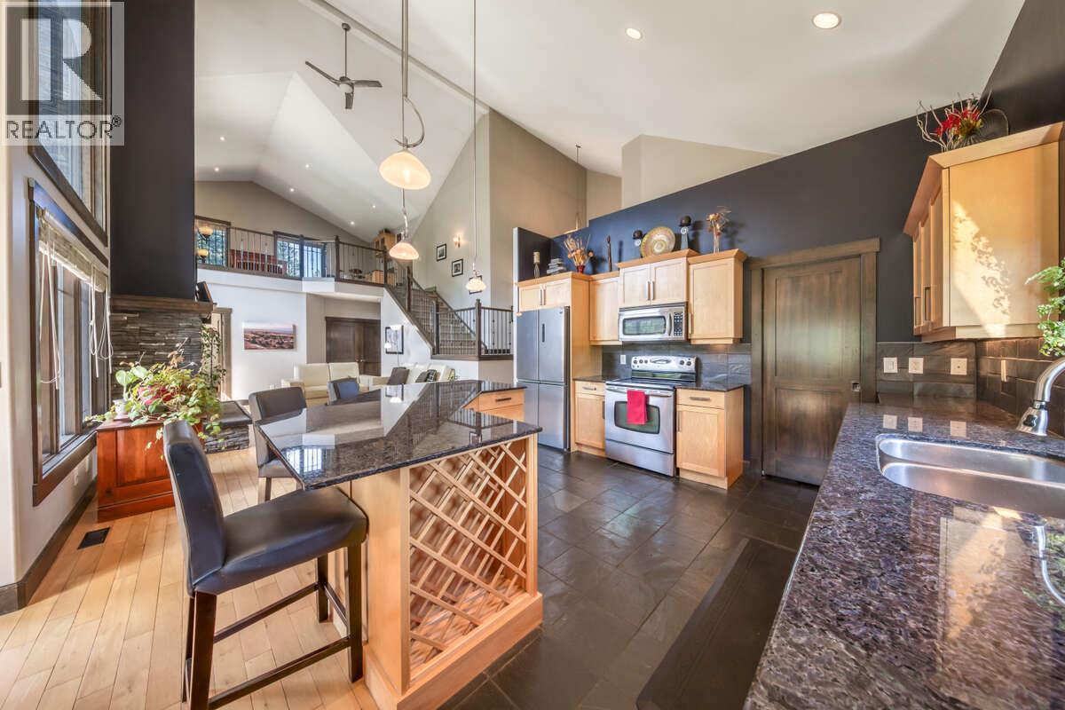 2576 Sandstone Green, Invermere, BC - Indoor Photo Showing Kitchen With Double Sink
