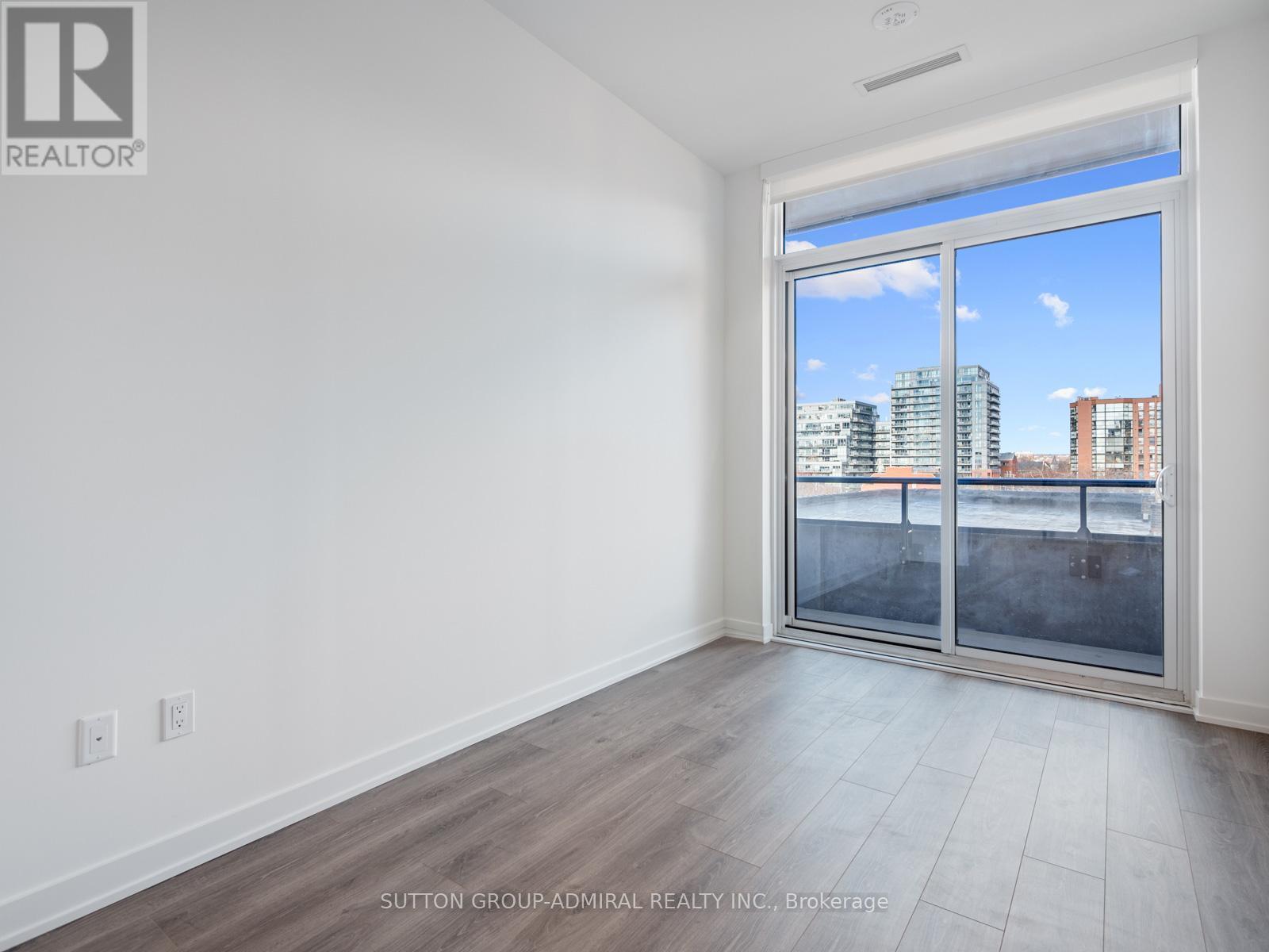 606 - 9 Tecumseth Street, Toronto, ON - Indoor Photo Showing Other Room