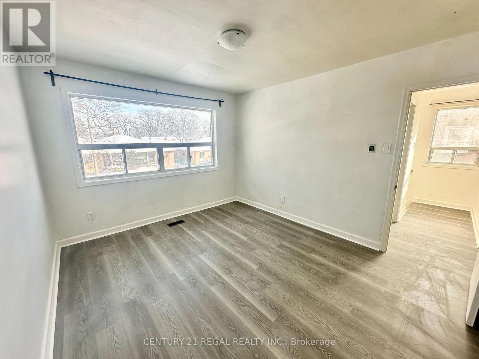 26 Pintail Crescent, Toronto, ON - Indoor Photo Showing Other Room