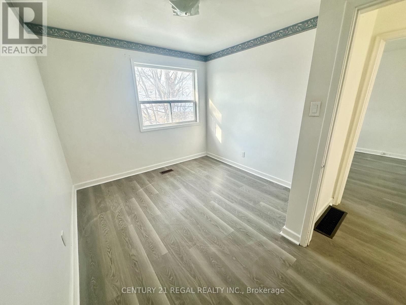 26 Pintail Crescent, Toronto, ON - Indoor Photo Showing Other Room