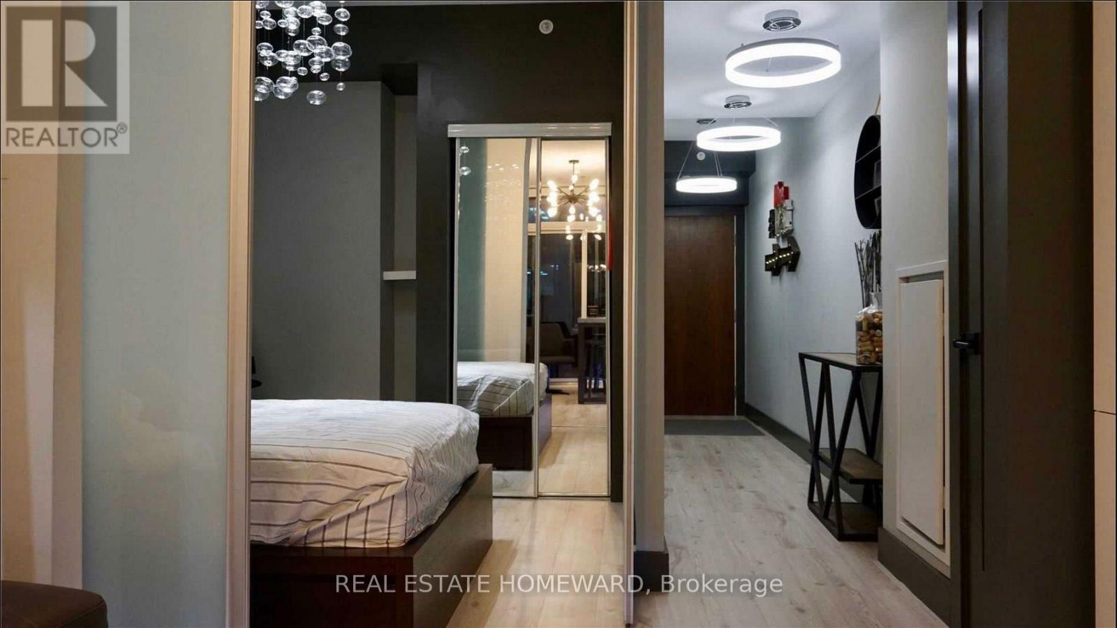 1704 - 8 Mercer Street, Toronto, ON - Indoor Photo Showing Other Room