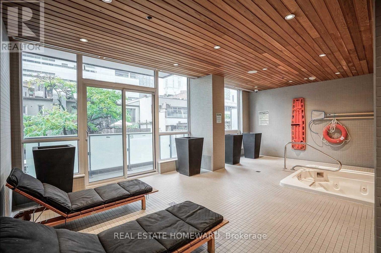 1704 - 8 Mercer Street, Toronto, ON - Photo Showing Other Room