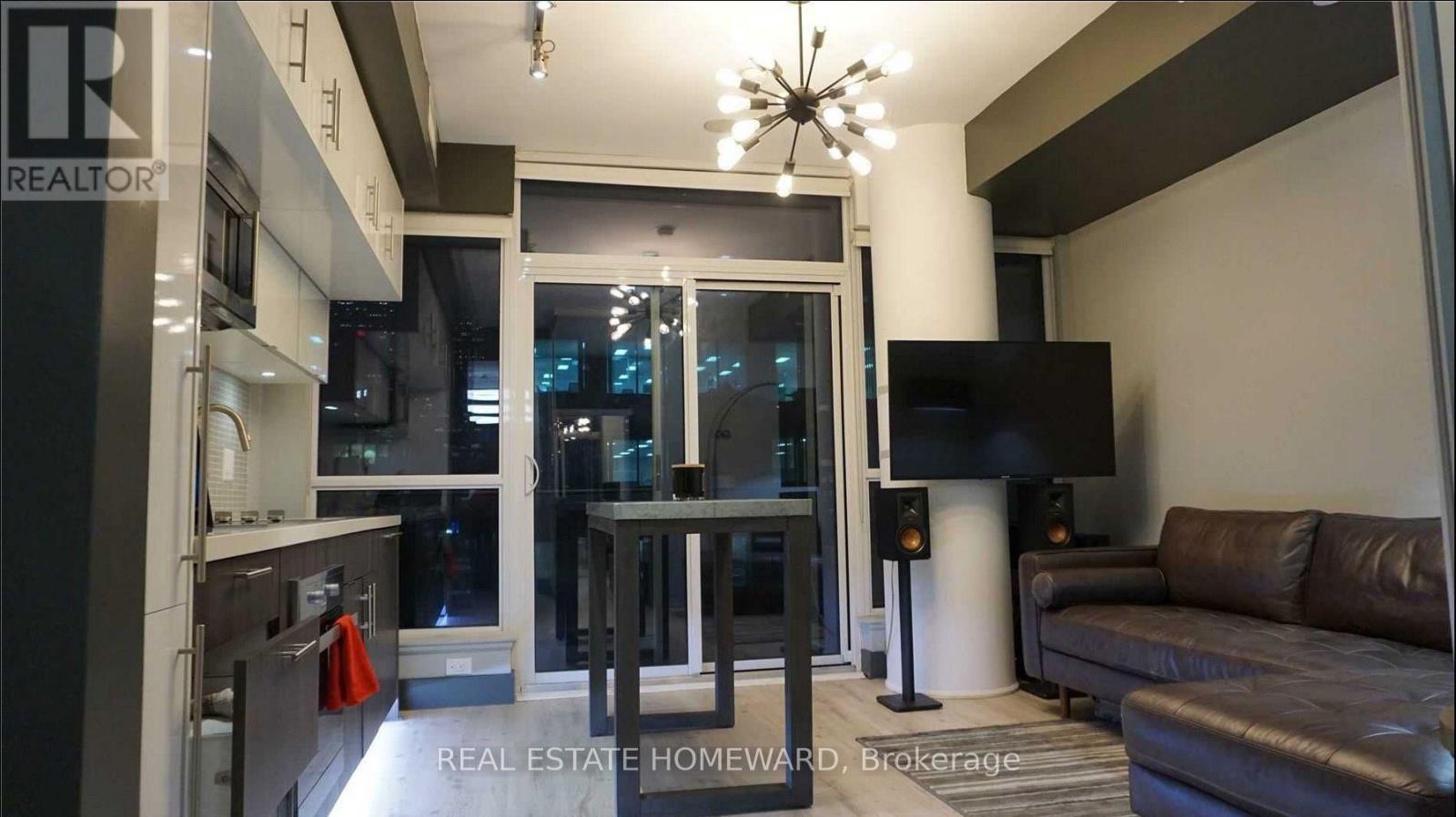 1704 - 8 Mercer Street, Toronto, ON - Indoor