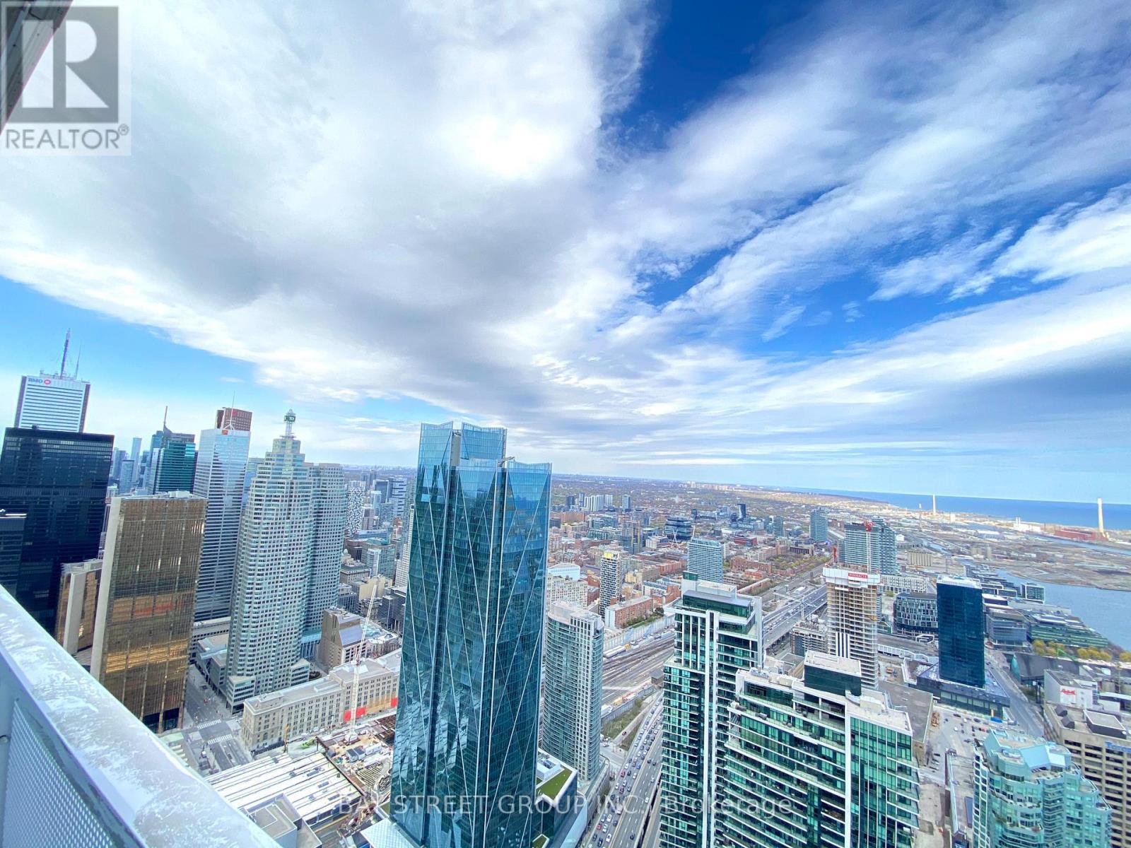 7206 - 88 Harbour Street, Toronto, ON - Outdoor With View