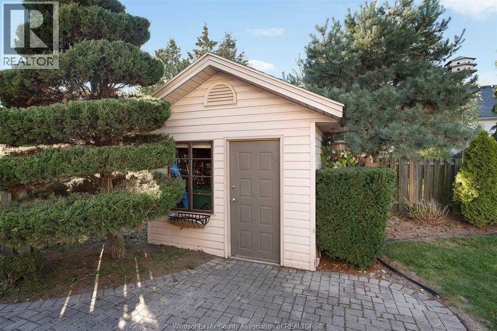 123 Pheasant Run, Lakeshore, ON - Outdoor