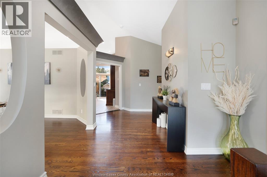 123 Pheasant Run, Lakeshore, ON - Indoor Photo Showing Other Room