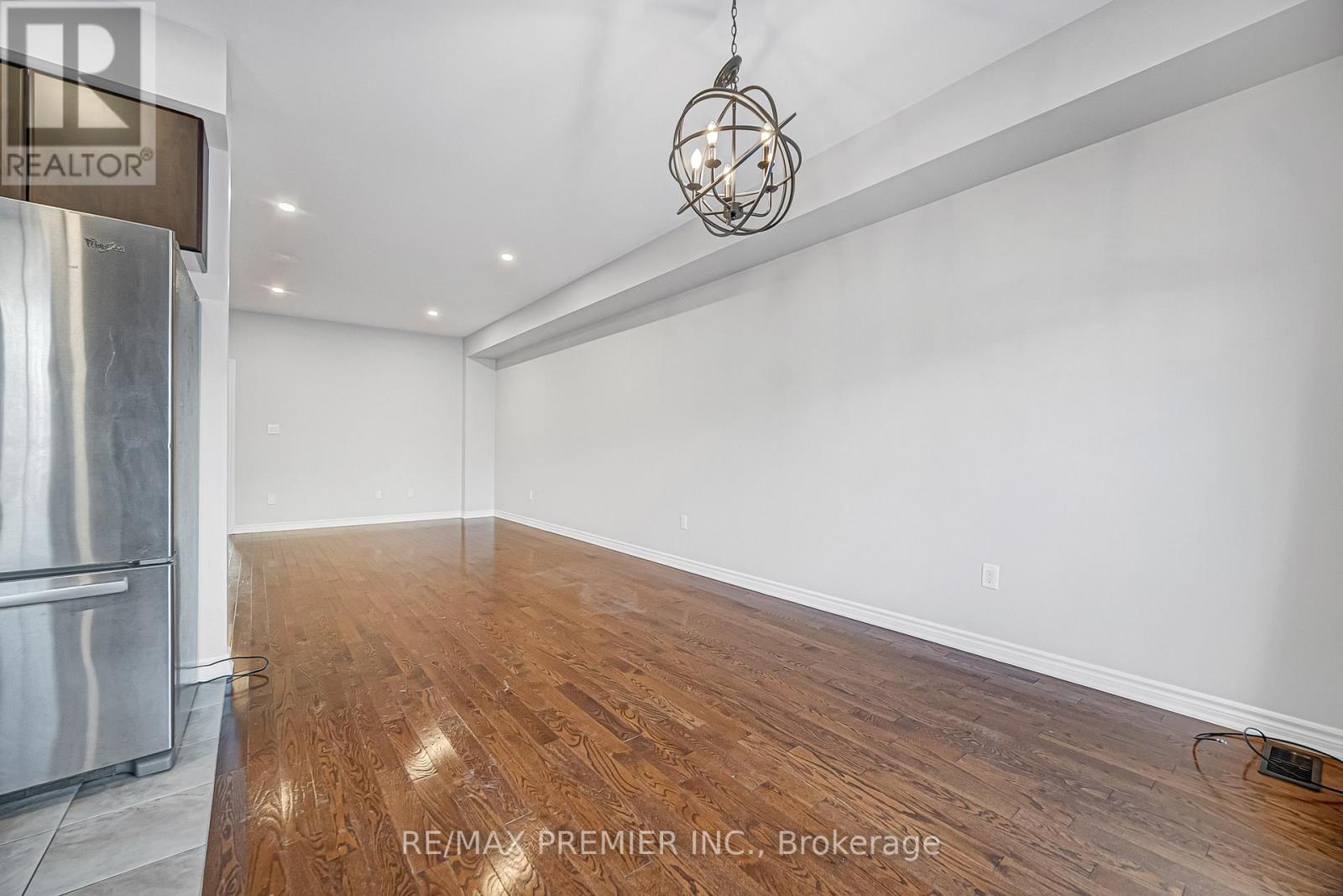 68 Zachary Place, Vaughan, ON - Indoor Photo Showing Other Room