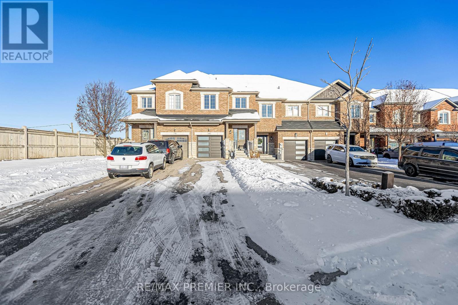 68 Zachary Place, Vaughan, ON - Outdoor