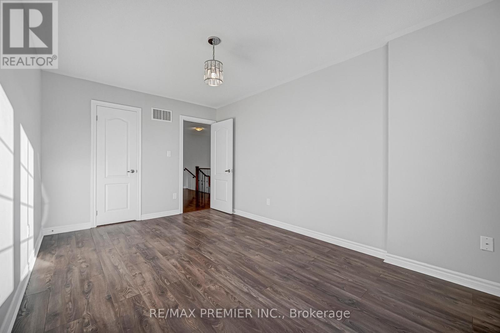 68 Zachary Place, Vaughan, ON - Indoor Photo Showing Other Room