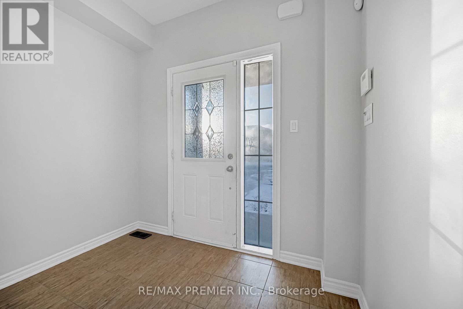 68 Zachary Place, Vaughan, ON - Indoor Photo Showing Other Room