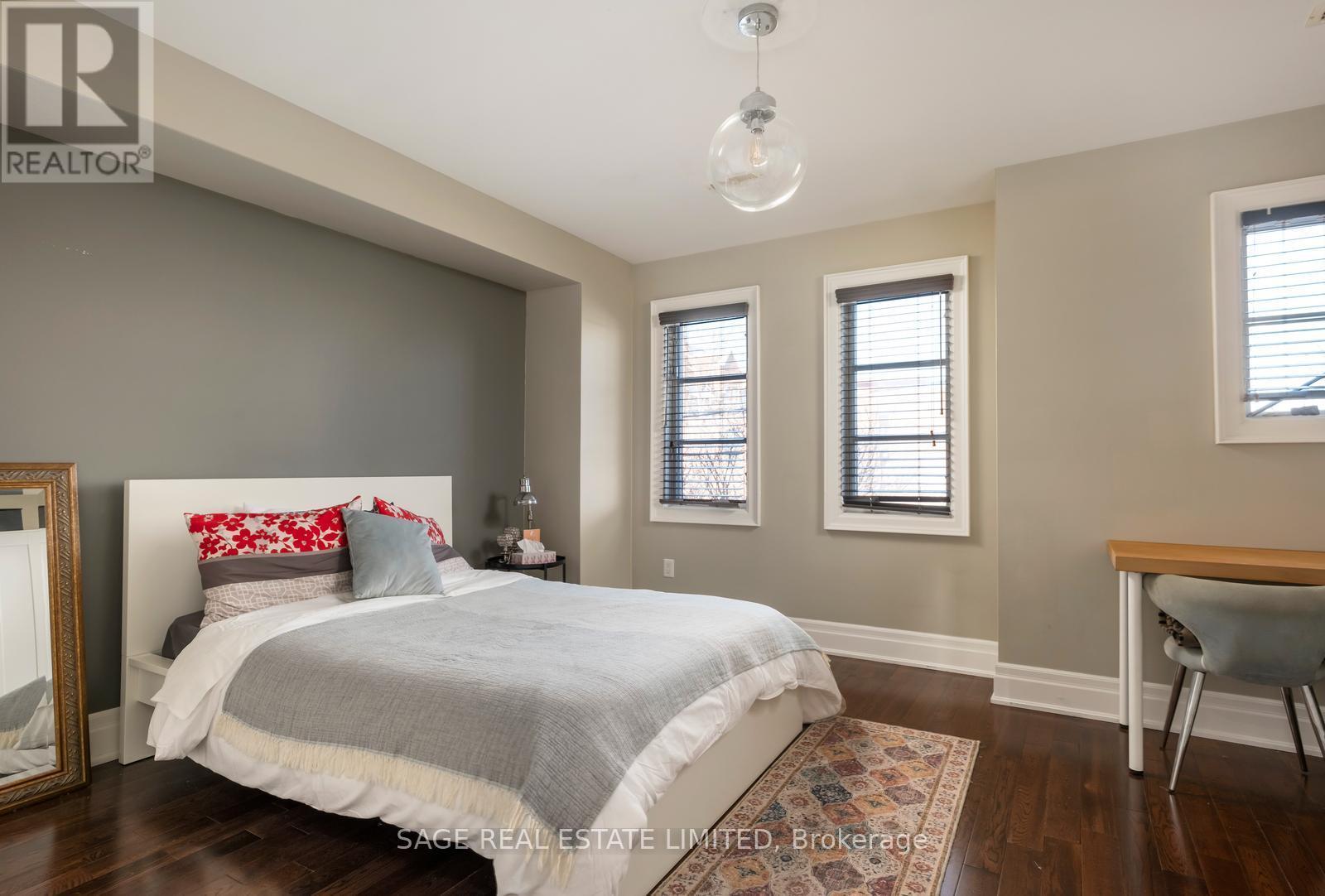 147 Brandon Avenue, Toronto, ON - Indoor Photo Showing Bedroom