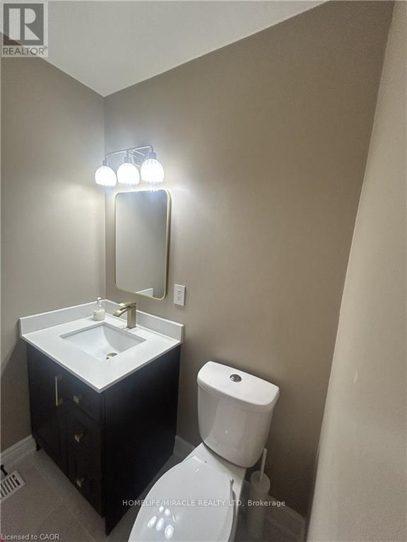49 Ristau Crescent, Kitchener, ON - Indoor Photo Showing Bathroom