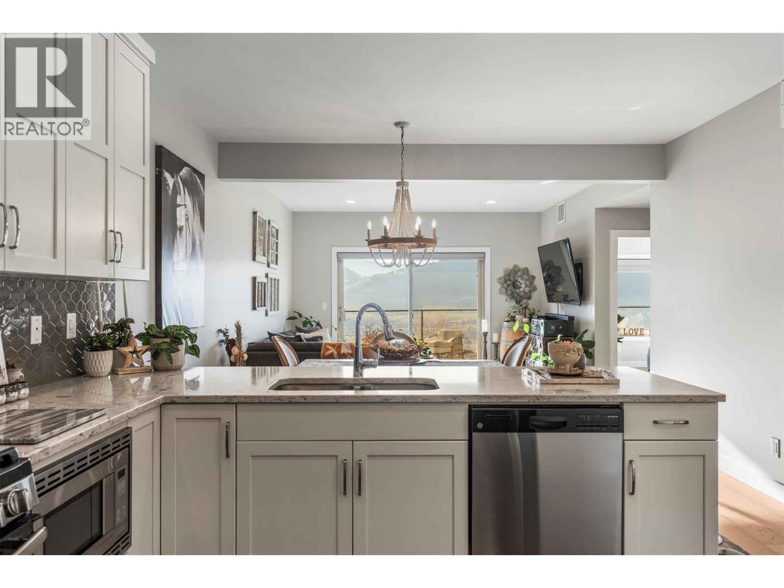 202 Vineyard Way Lot# Sl 1, Vernon, BC - Indoor Photo Showing Kitchen With Double Sink With Upgraded Kitchen