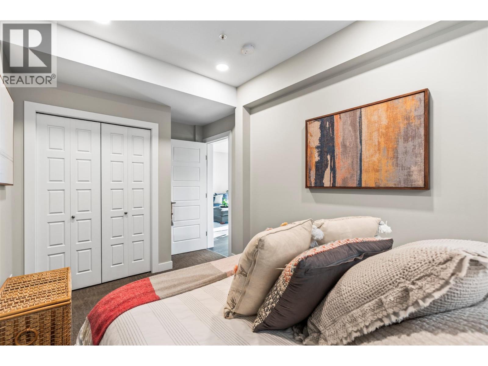 202 Vineyard Way Lot# Sl 1, Vernon, BC - Indoor Photo Showing Bedroom