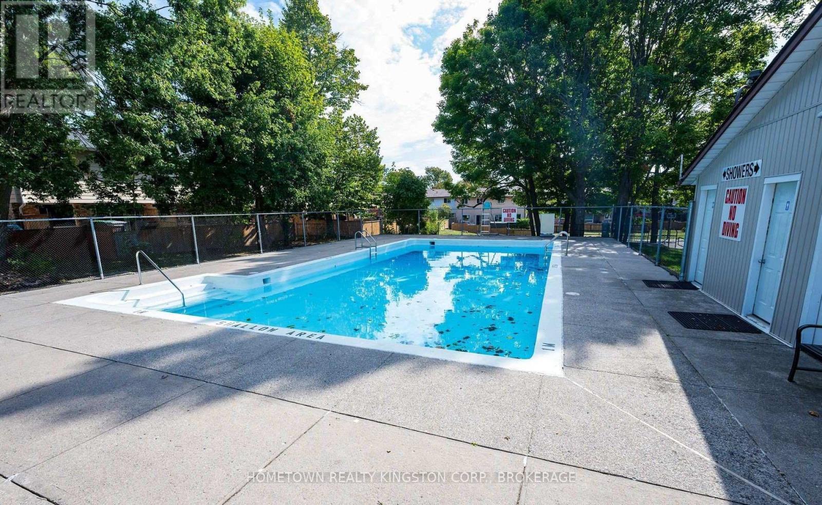 983 Oakview Avenue, Kingston (South Of Taylor-Kidd Blvd), ON - Outdoor With In Ground Pool