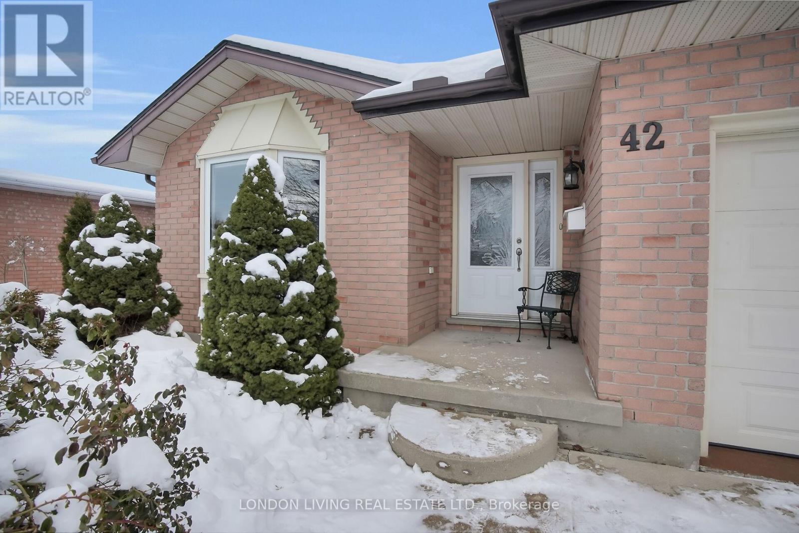 42 Bourbon Lane, London East (East I), ON - Outdoor With Exterior