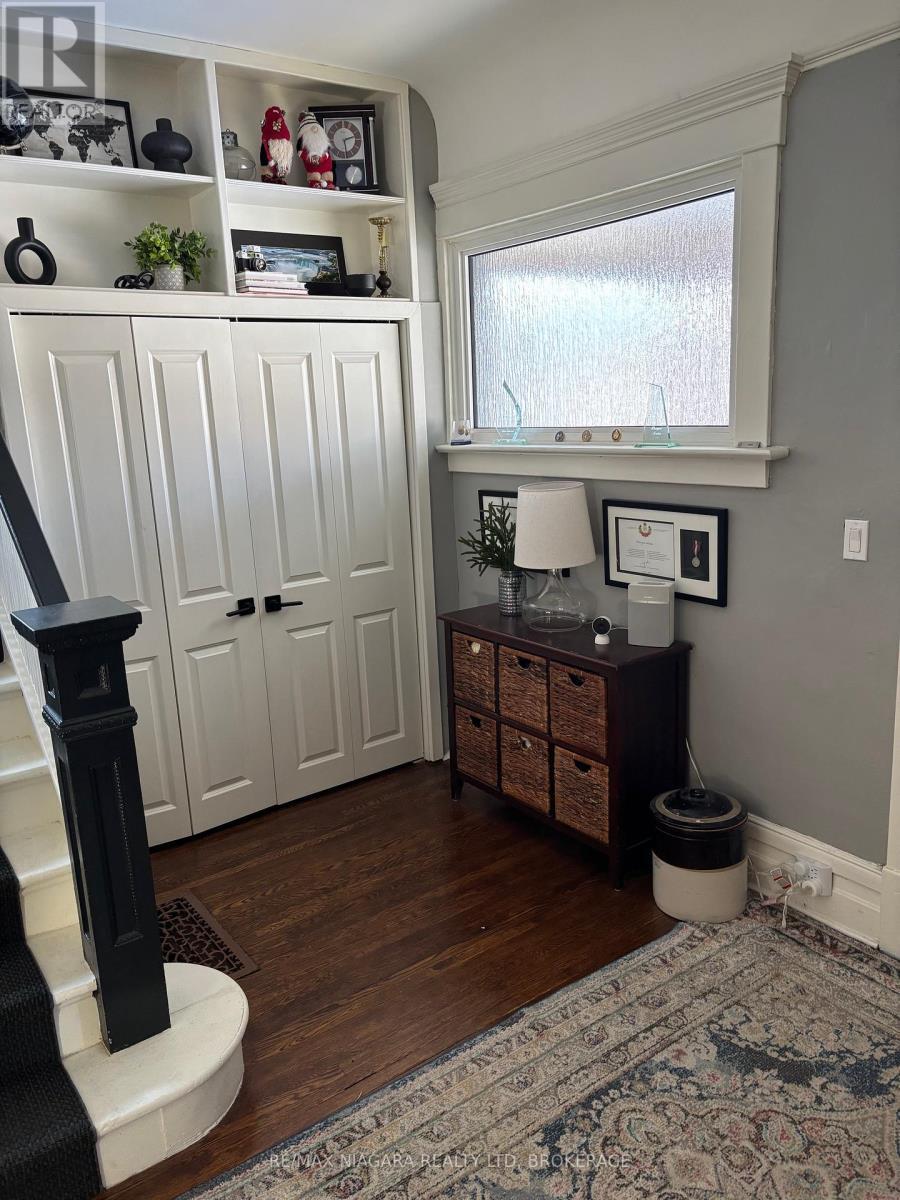 4766 Ryerson Crescent, Niagara Falls (Downtown), ON - Indoor