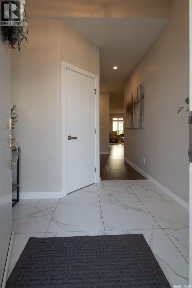 635 Kenaschuk Crescent, Saskatoon, SK - Indoor Photo Showing Other Room