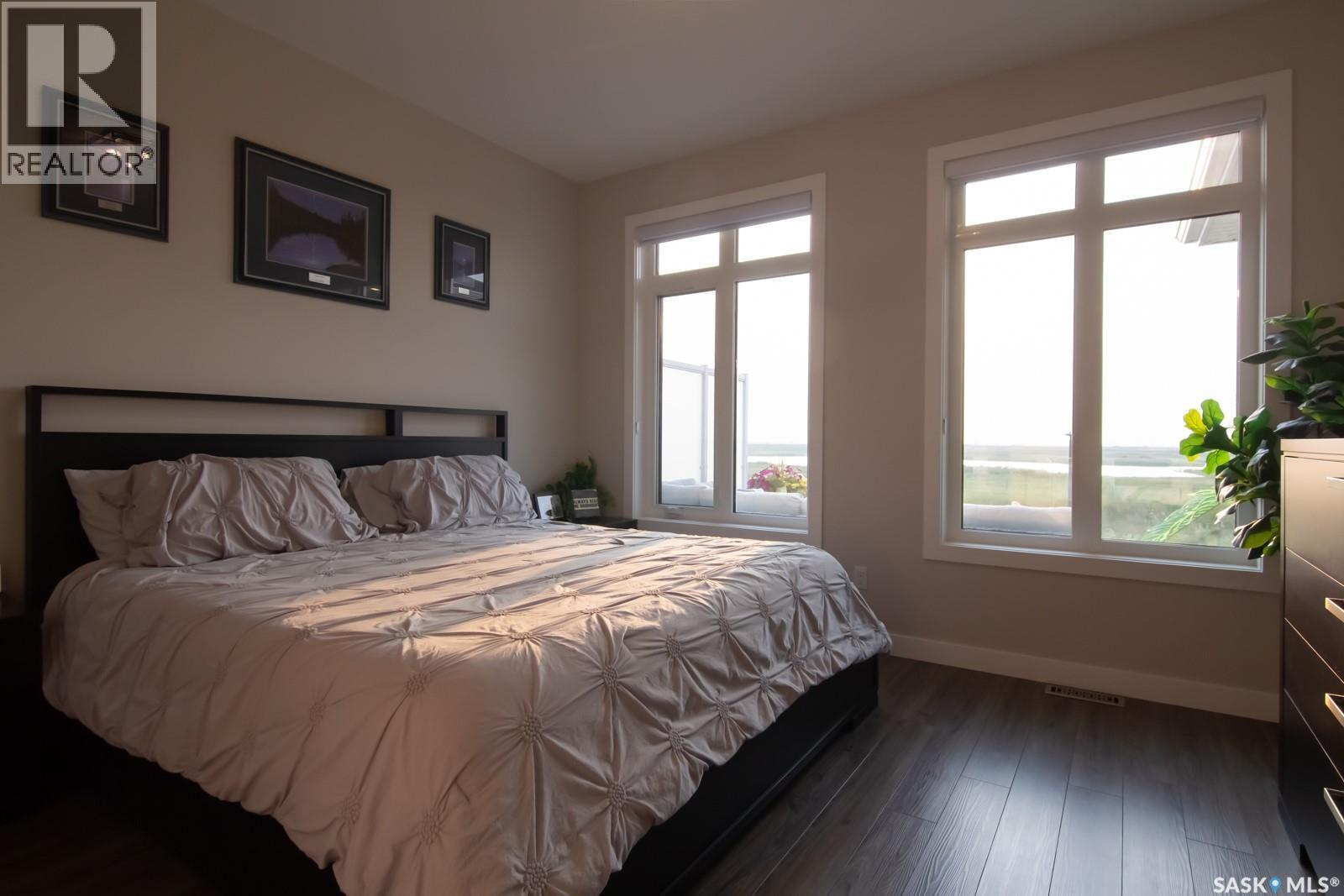 635 Kenaschuk Crescent, Saskatoon, SK - Indoor Photo Showing Bedroom