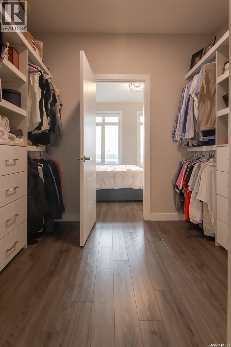 635 Kenaschuk Crescent, Saskatoon, SK - Indoor With Storage