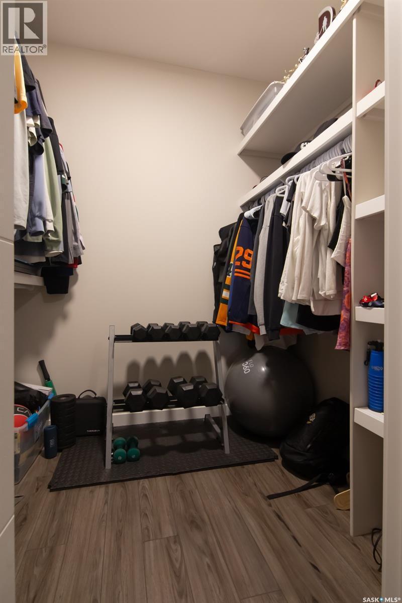635 Kenaschuk Crescent, Saskatoon, SK - Indoor With Storage