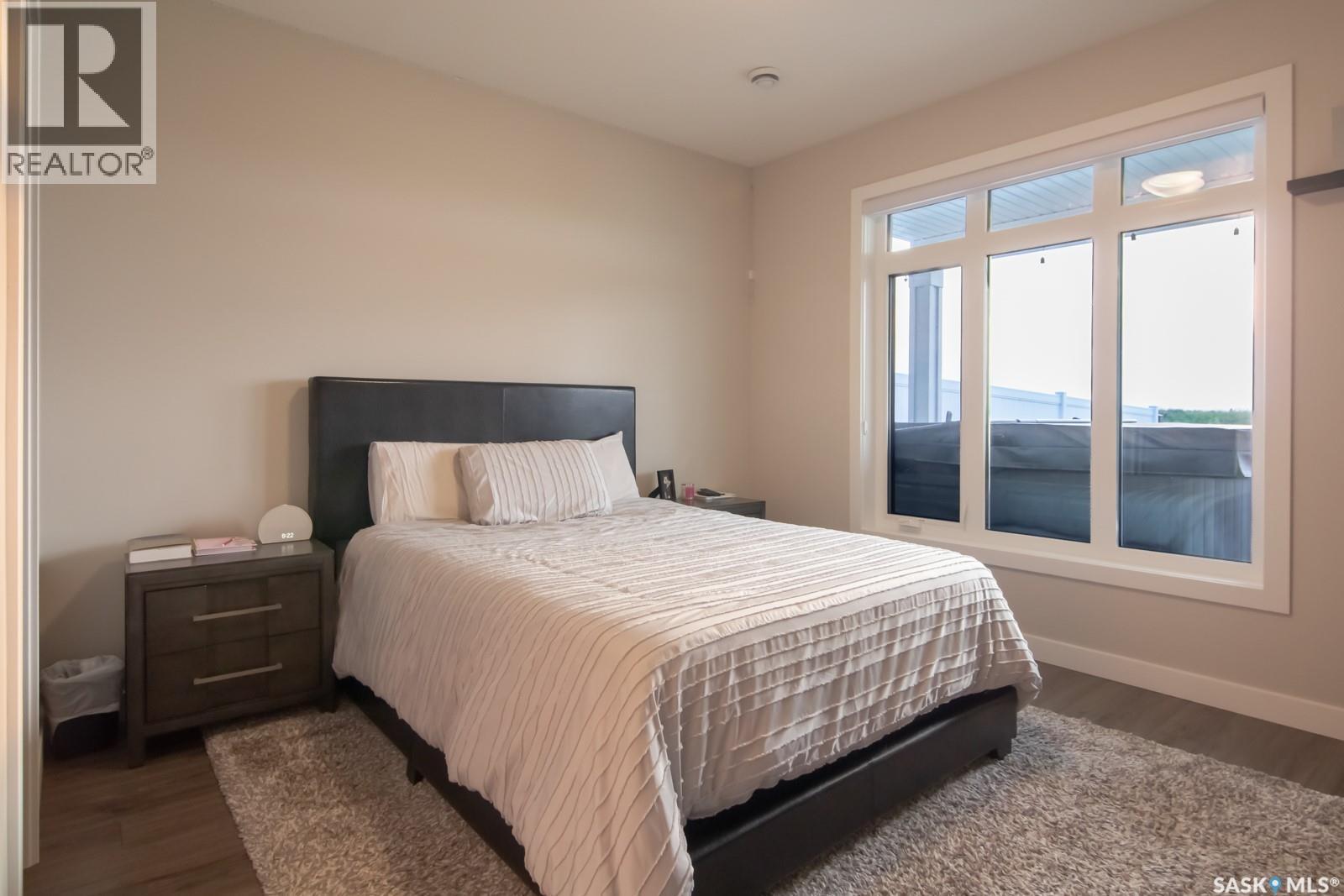 635 Kenaschuk Crescent, Saskatoon, SK - Indoor Photo Showing Bedroom