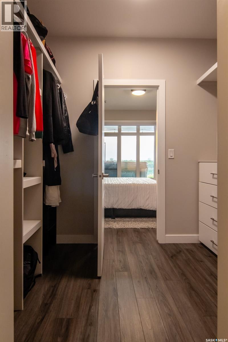 635 Kenaschuk Crescent, Saskatoon, SK - Indoor With Storage