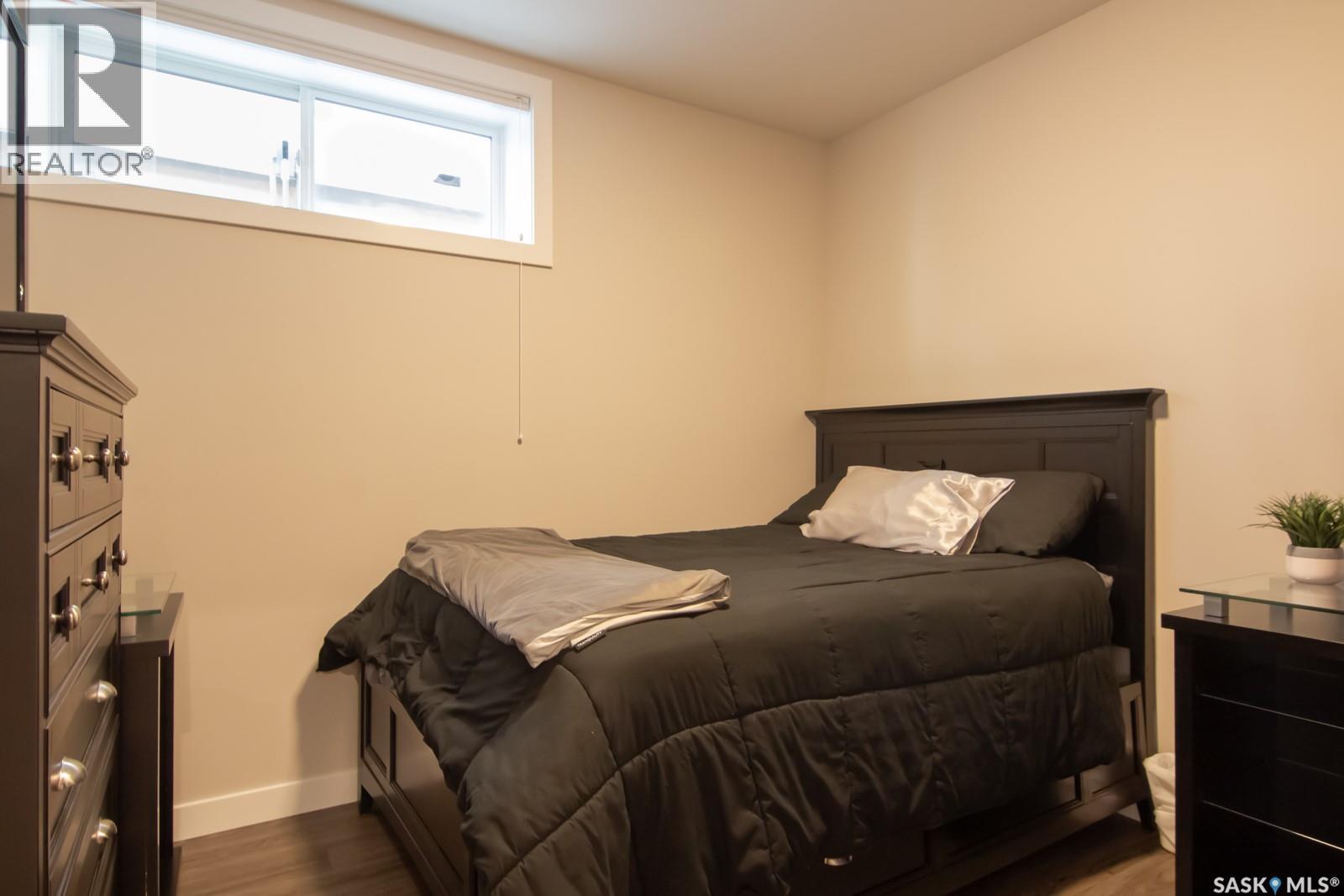 635 Kenaschuk Crescent, Saskatoon, SK - Indoor Photo Showing Bedroom
