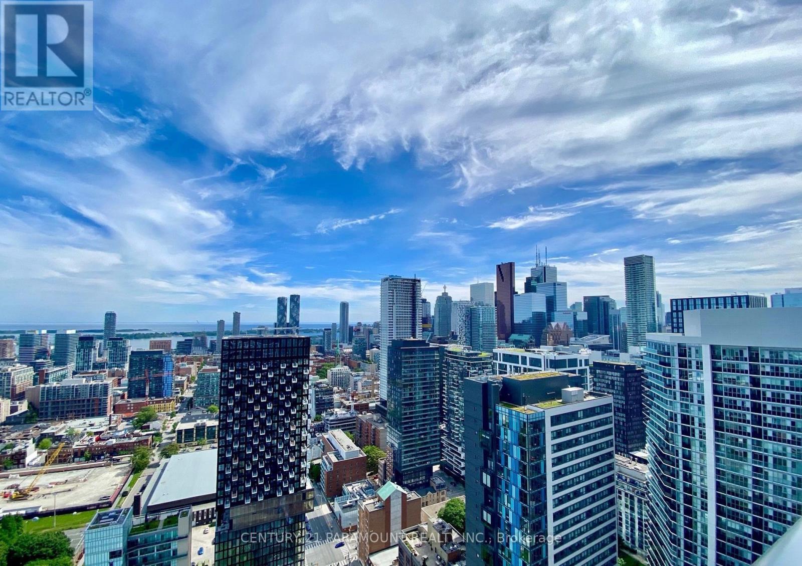 3315 - 181 Dundas Street E, Toronto, ON - Outdoor With View