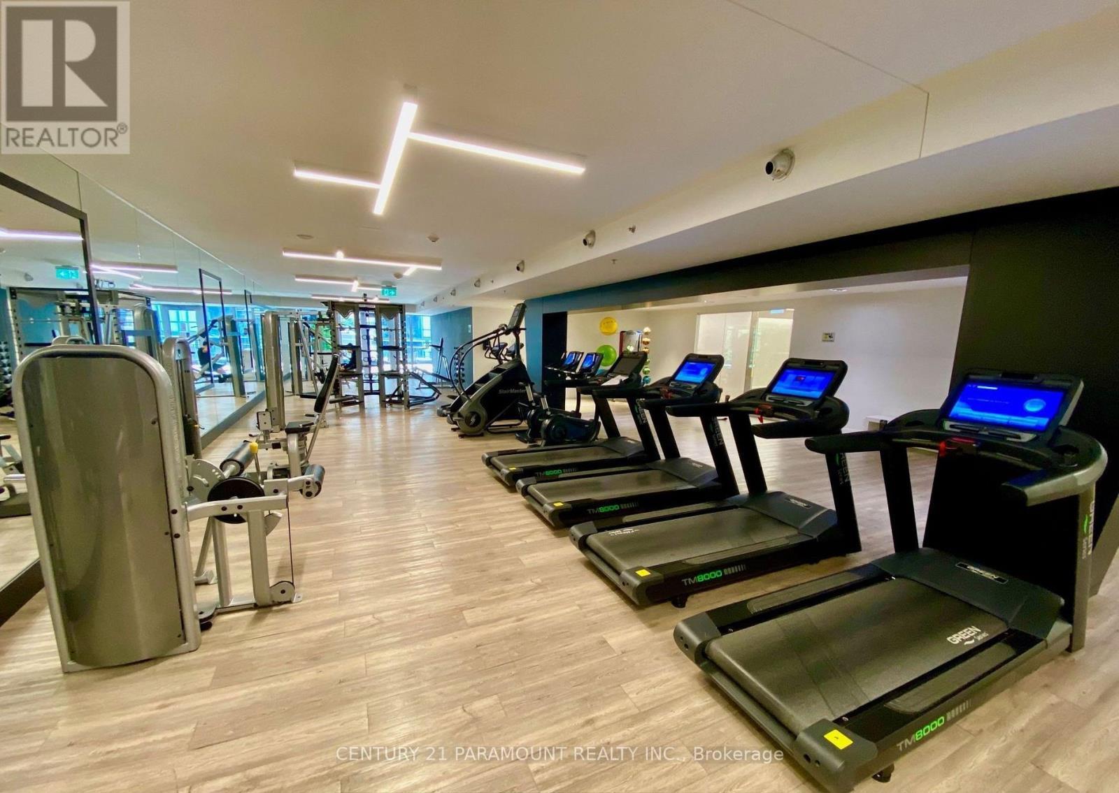 3315 - 181 Dundas Street E, Toronto, ON - Indoor Photo Showing Gym Room