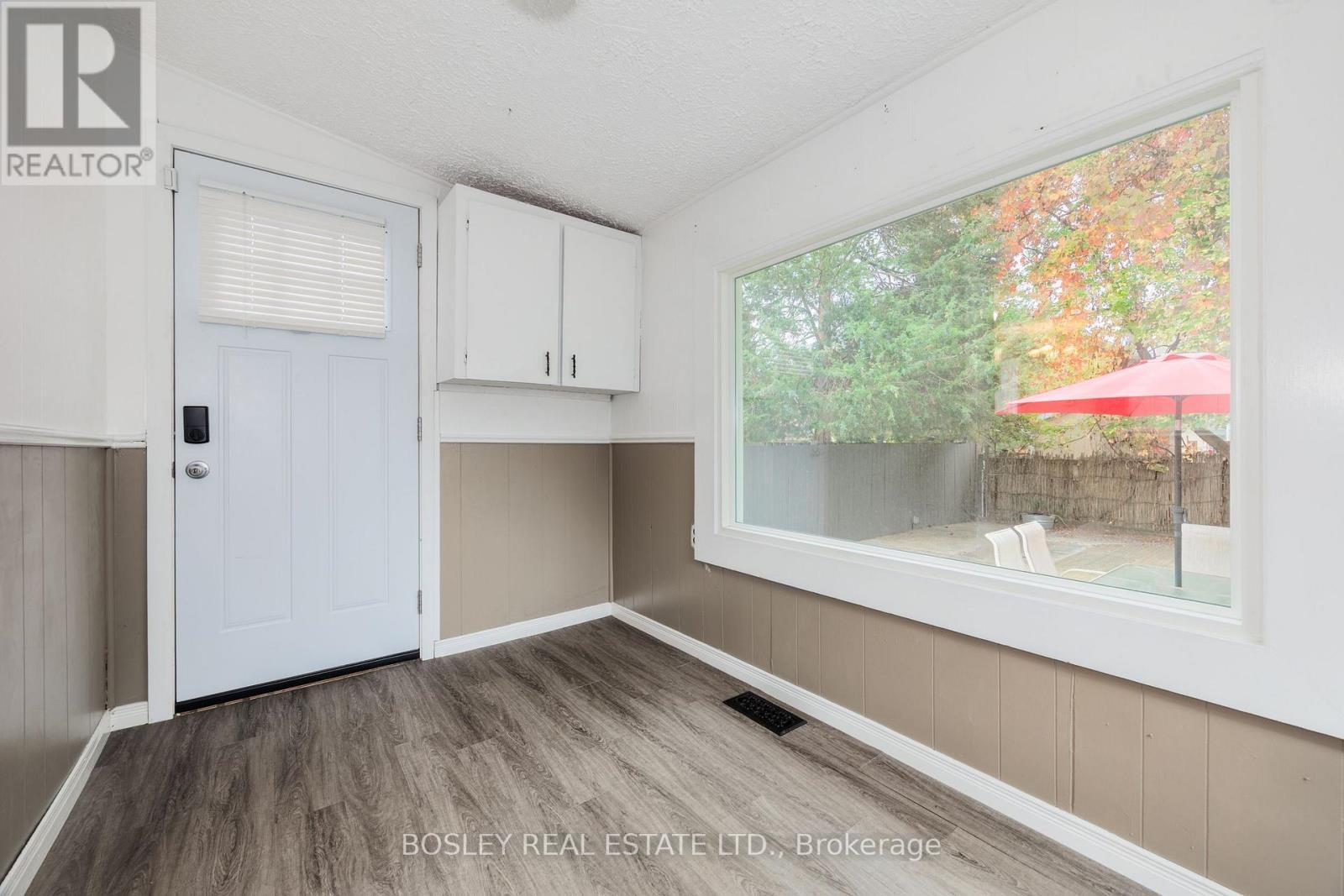 651 Cosburn Avenue, Toronto, ON - Indoor Photo Showing Other Room