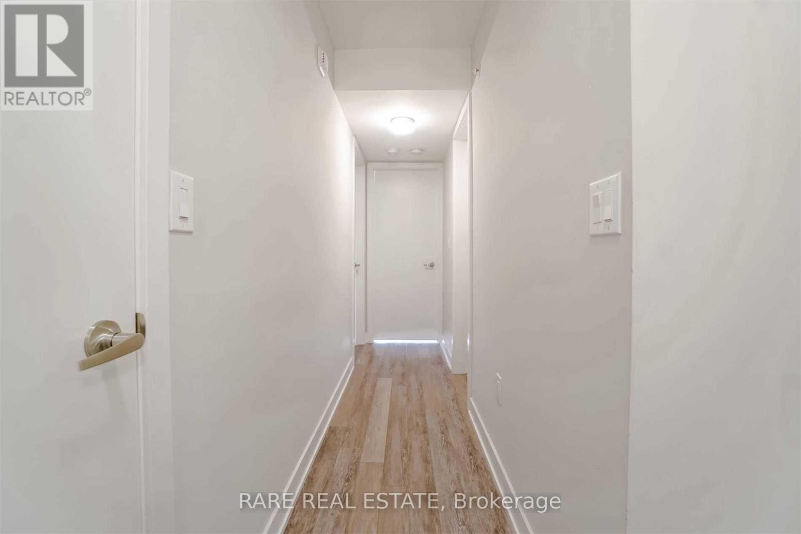 8 - 3483 Widdicombe Way, Mississauga, ON - Photo Showing Other Room