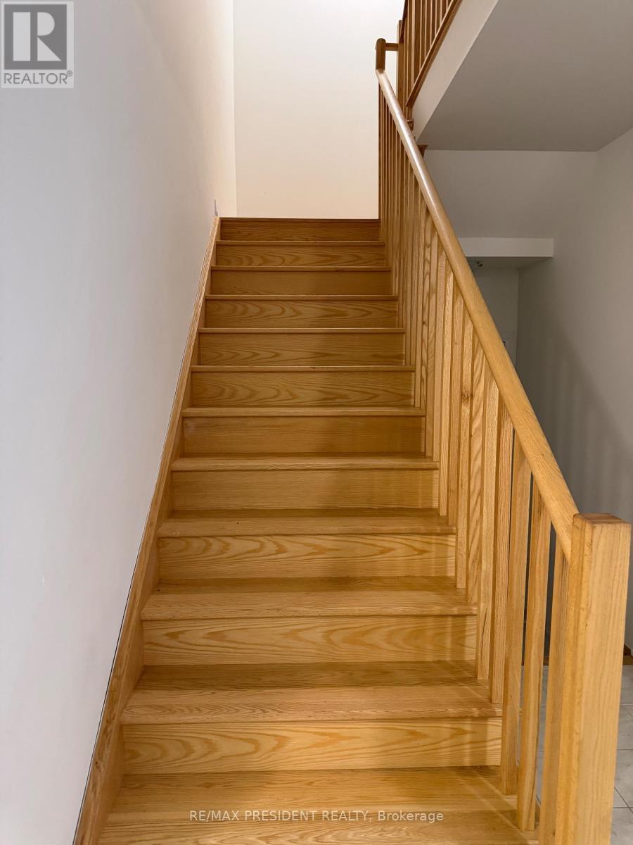 21 Velvet Way, Thorold, ON - Indoor Photo Showing Other Room