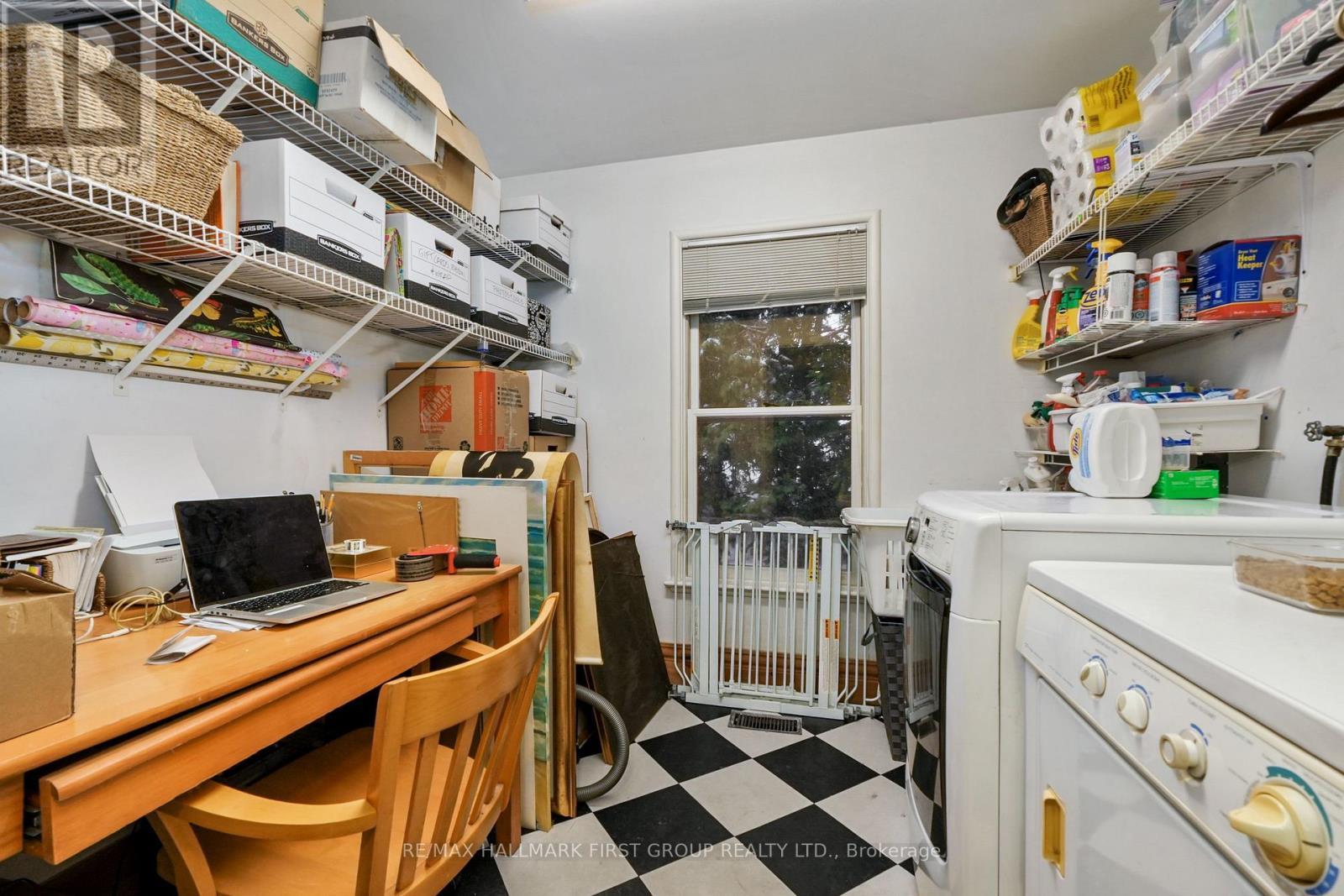 30 Bruton Street, Port Hope, ON - Indoor Photo Showing Laundry Room